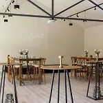 Voco The Club - Dublin Gateway By Ihg 호텔 나스