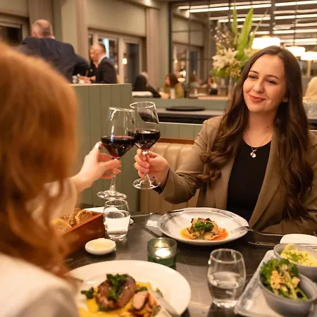 Voco The Club - Dublin Gateway By Ihg Hotel 4*