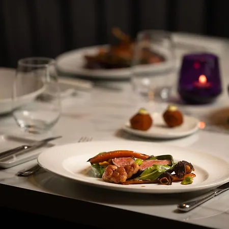 Voco The Club - Dublin Gateway By Ihg Naas