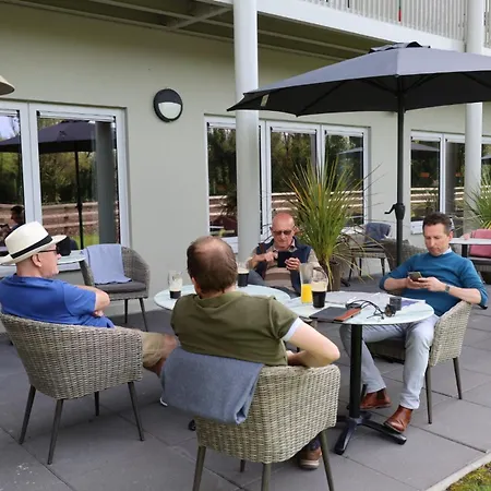 Hotel Voco The Club - Dublin Gateway By Ihg 4*