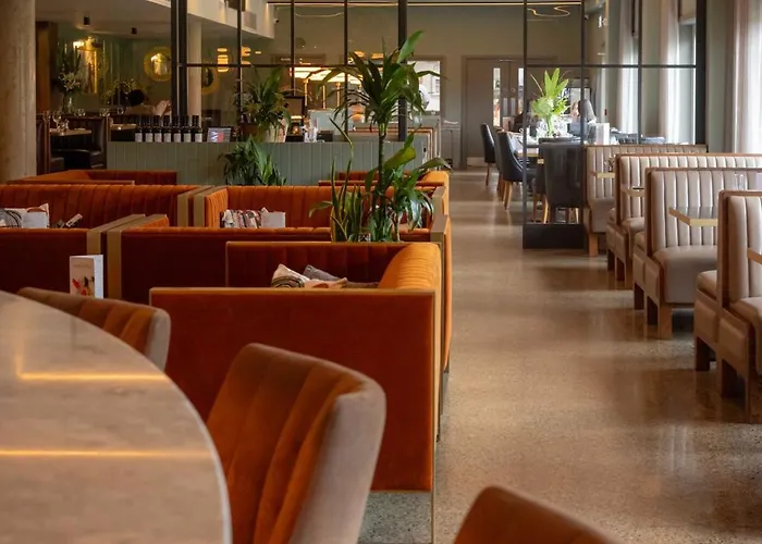 Voco The Club - Dublin Gateway By Ihg Отель 4*