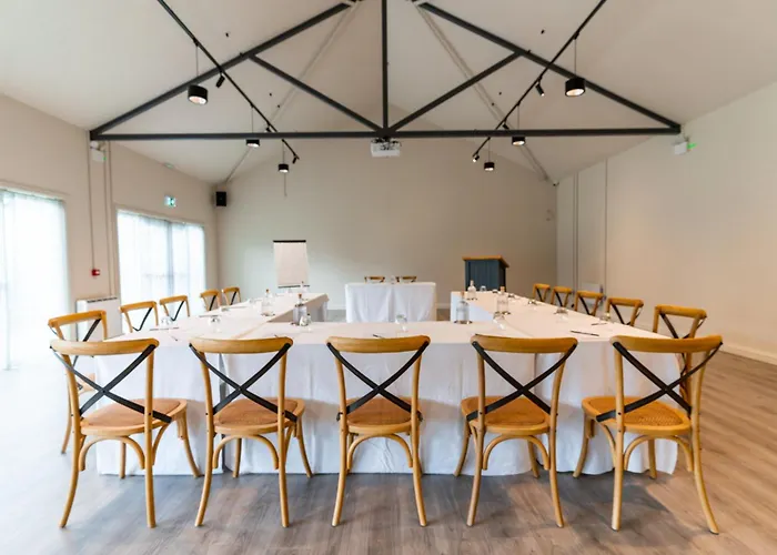 Отель Voco The Club - Dublin Gateway By Ihg