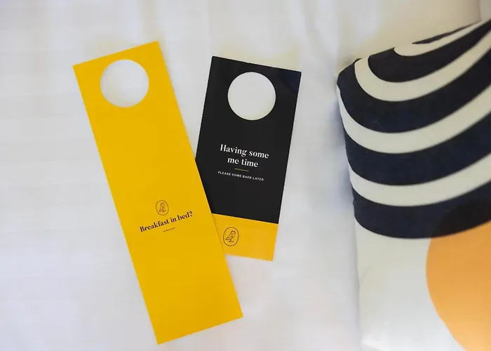 Voco The Club - Dublin Gateway By Ihg Отель Нейс